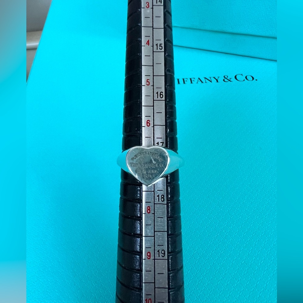🔴🆑Authentic TIFFANY & CO RTT Vintage Heart Ring🆑🔴 - Picture 7 of 10